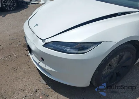 2024 Tesla Model 3 Long Range Dual Motor All-Wheel Drive/Rear-Wheel Drive from USA, damaged, VIN 5YJ3E1EA8RF867747